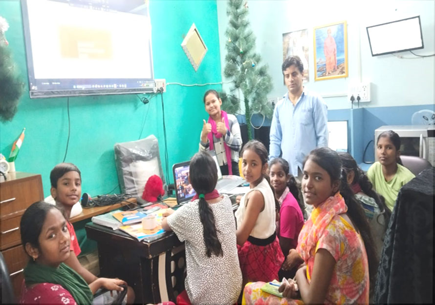 Free Computer Education in Dwarka Mor, Uttam Nagar – Empowering Youth with Digital Skills